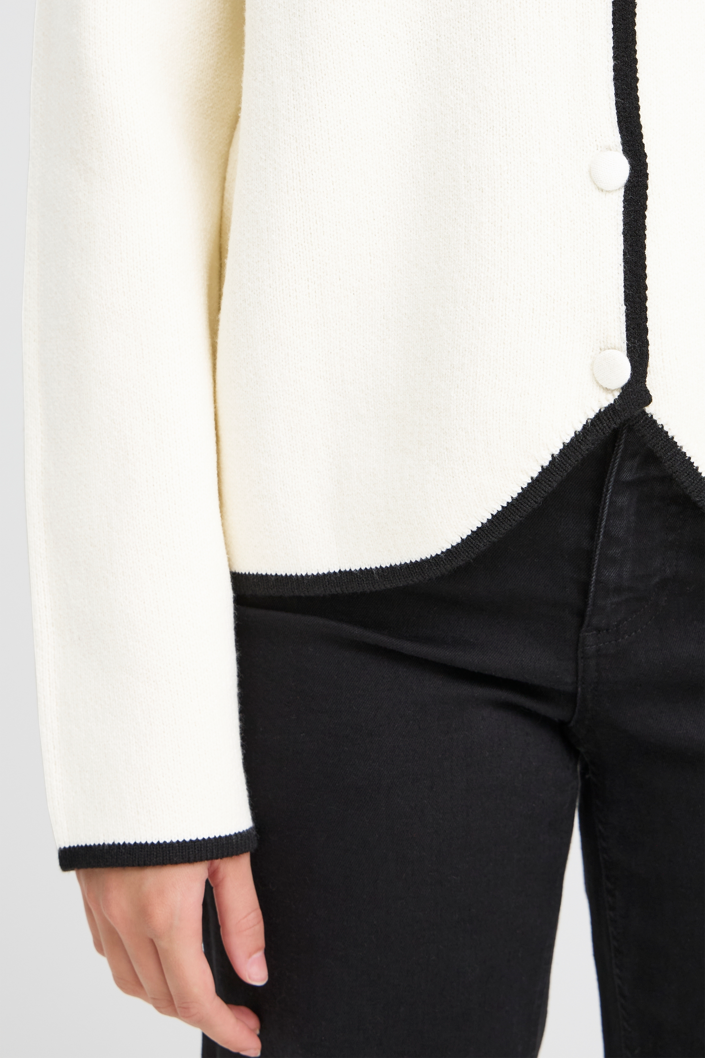 Gilet/pull détail contour ICHI