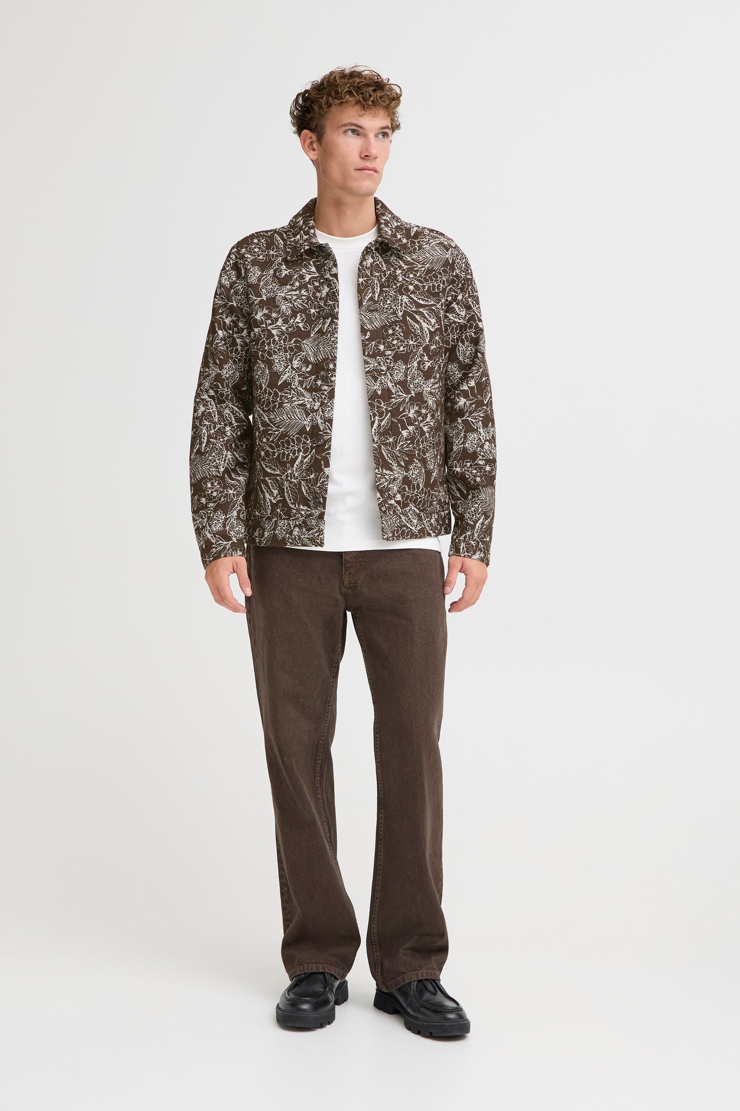 Veste broderie Casual Friday