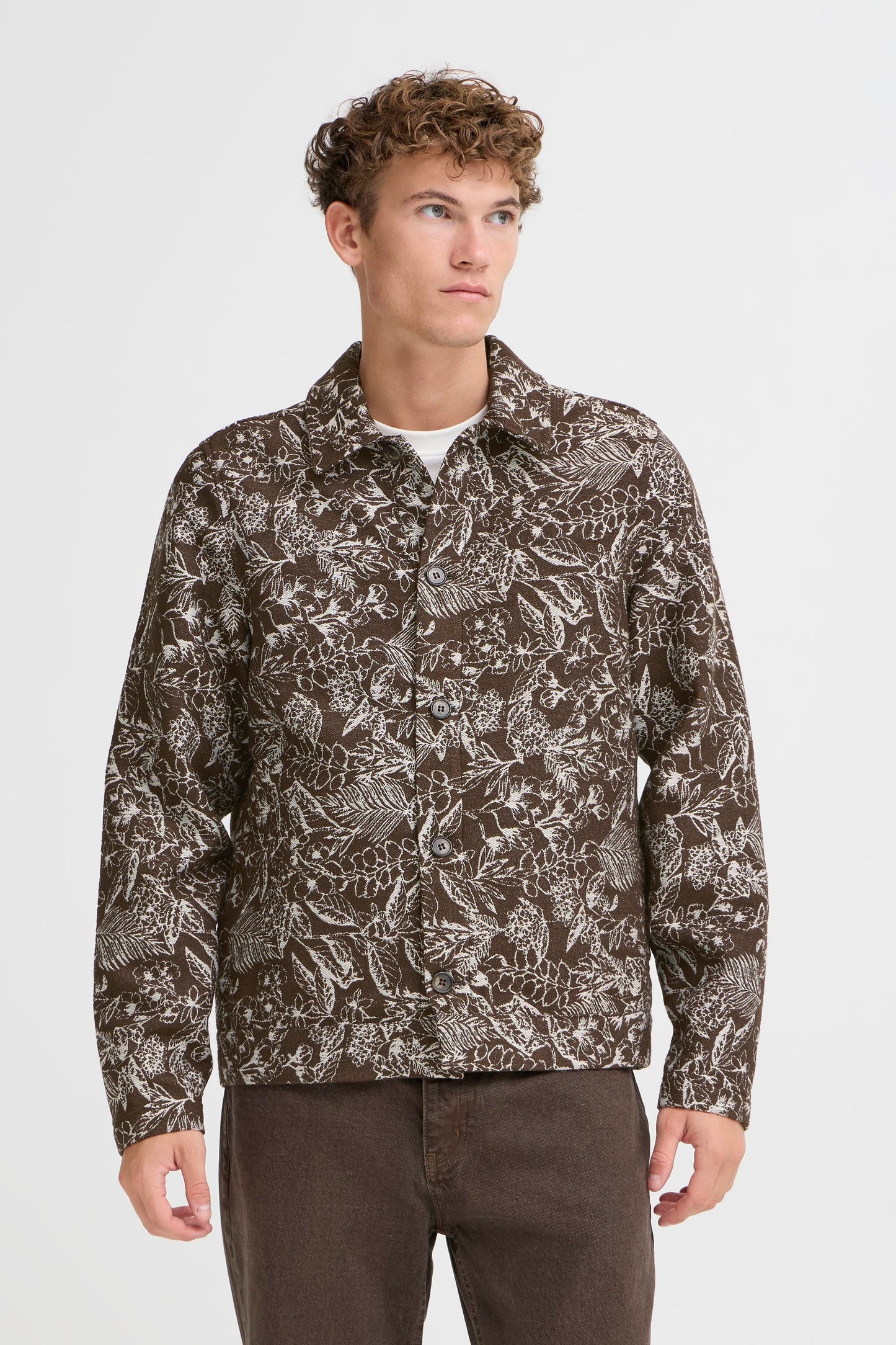 Veste broderie Casual Friday