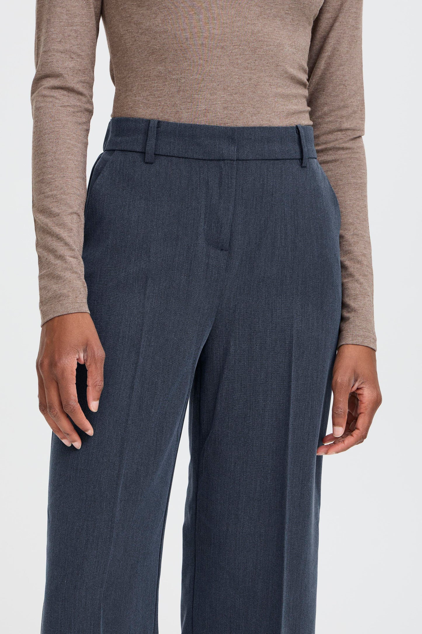 Pantalon droit B.Young