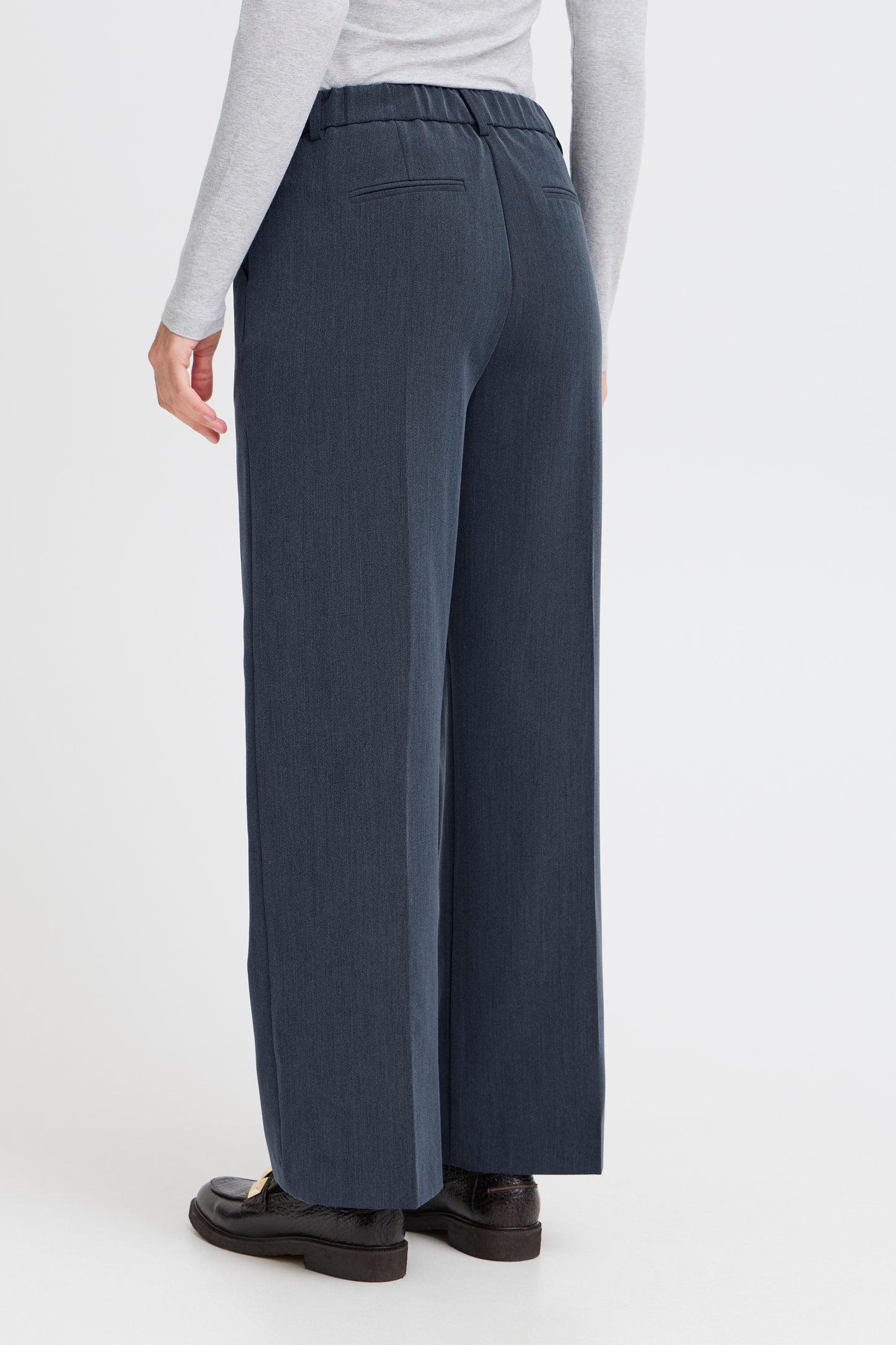 Pantalon droit B.Young