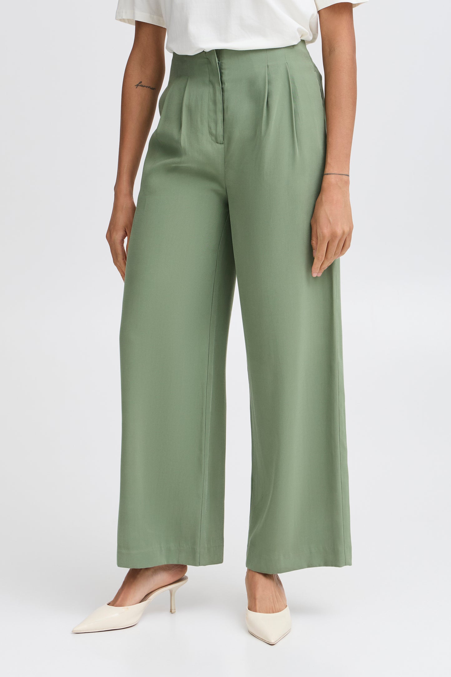 Pantalon à pinces B.Young
