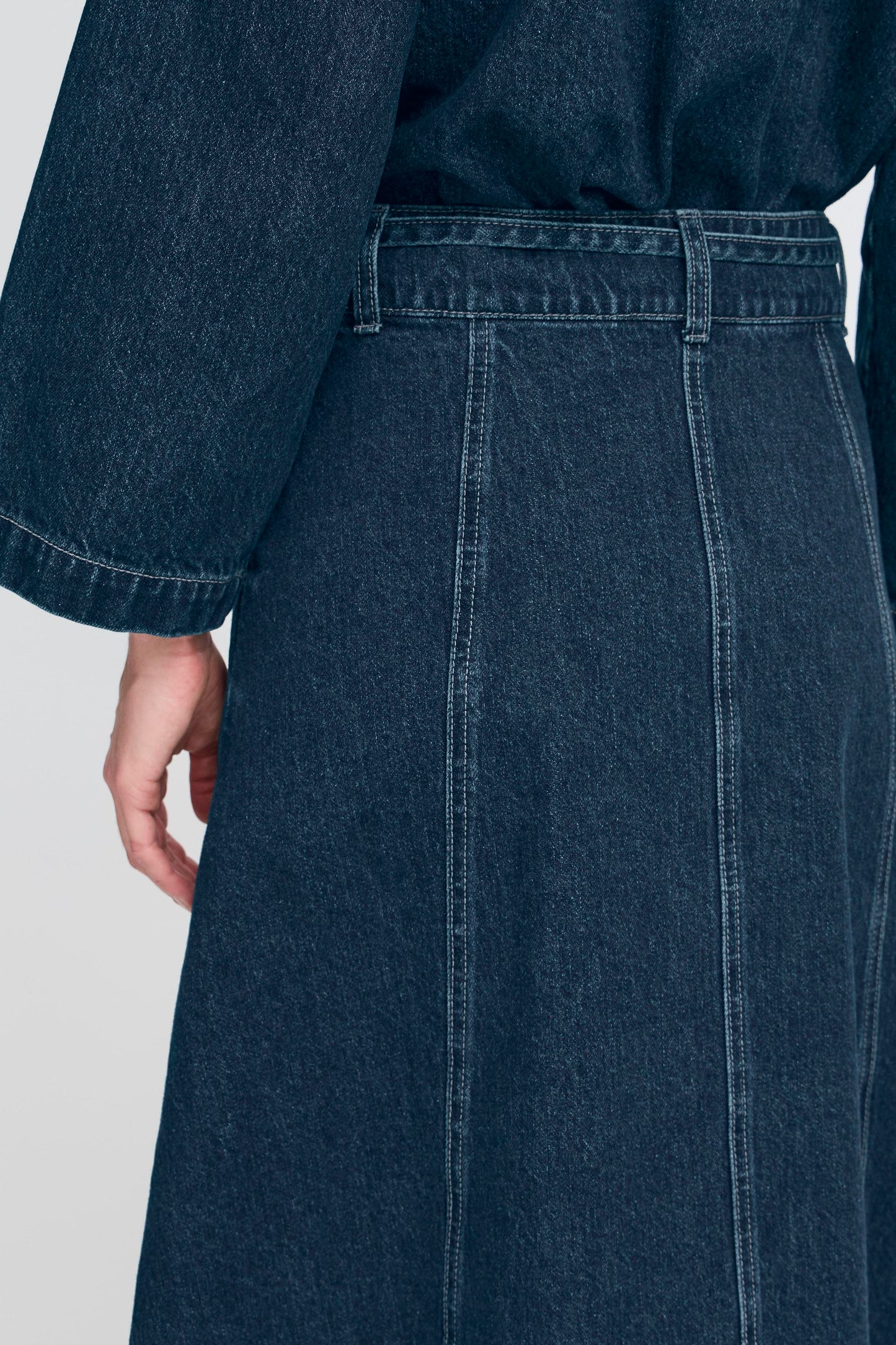 Jupe midi jean B.Young