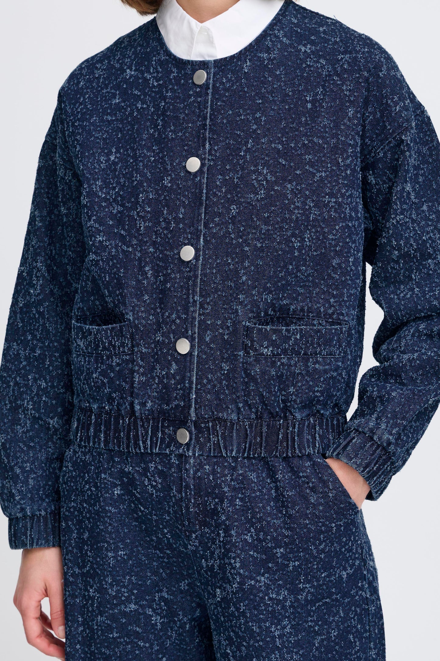 Veste détail couture B.Young