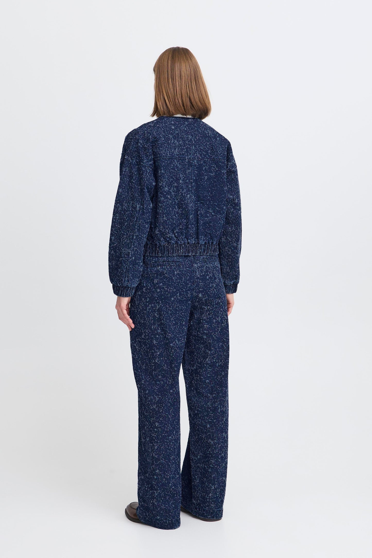 Veste détail couture B.Young