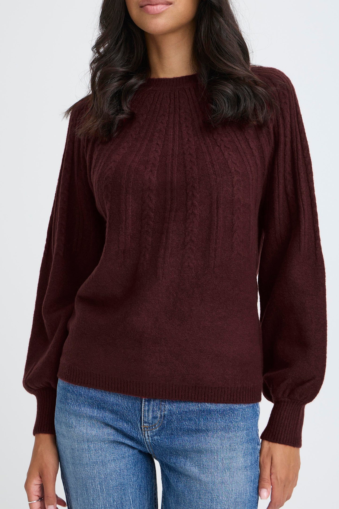 Pull avec maillage B.Young