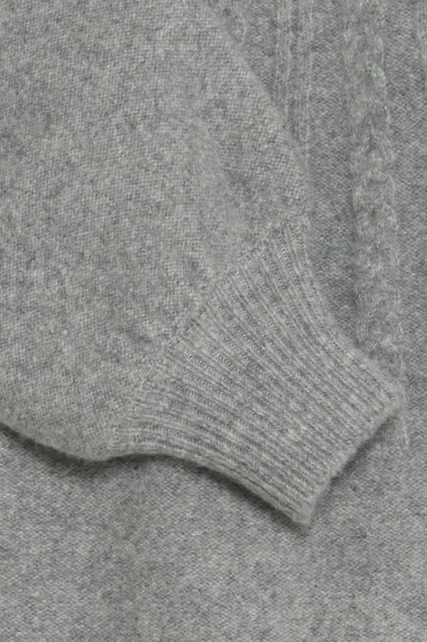 Pull avec maillage B.Young