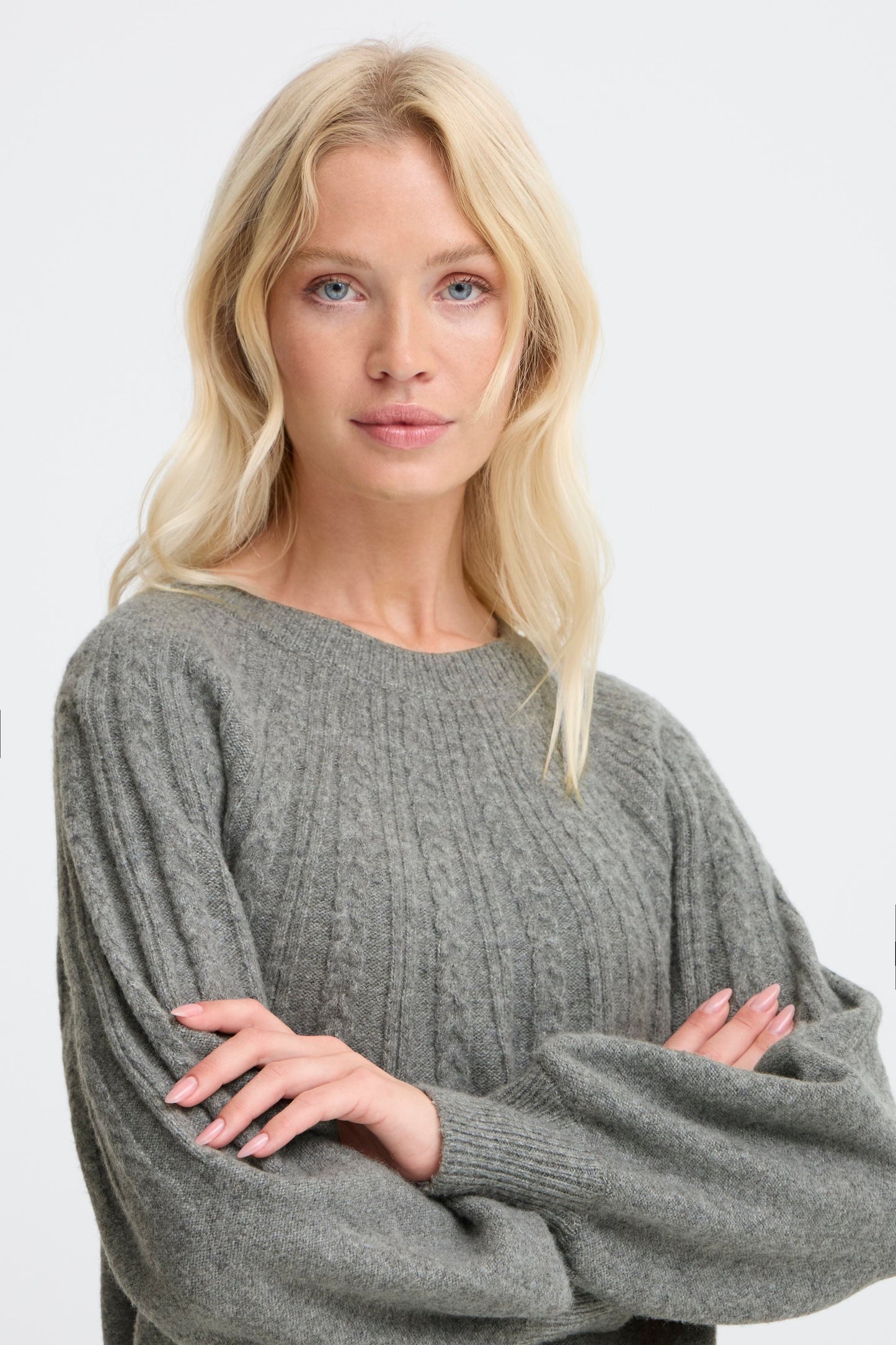 Pull avec maillage B.Young
