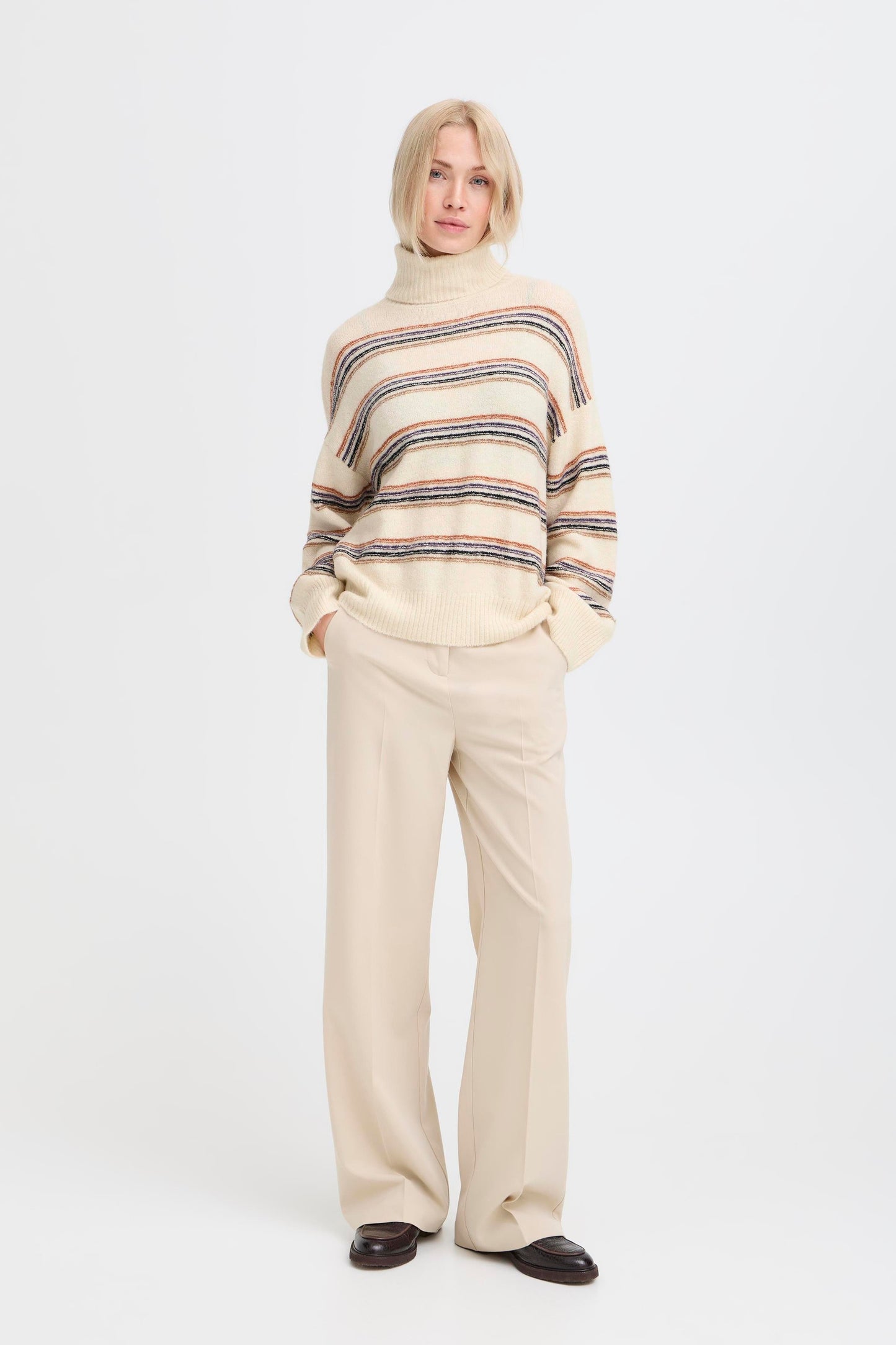 Pull col roulé rayures B.Young