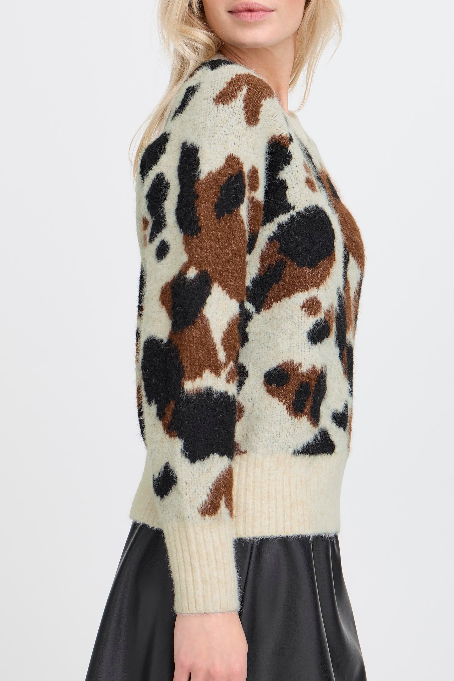 Pull motif vache B.Young