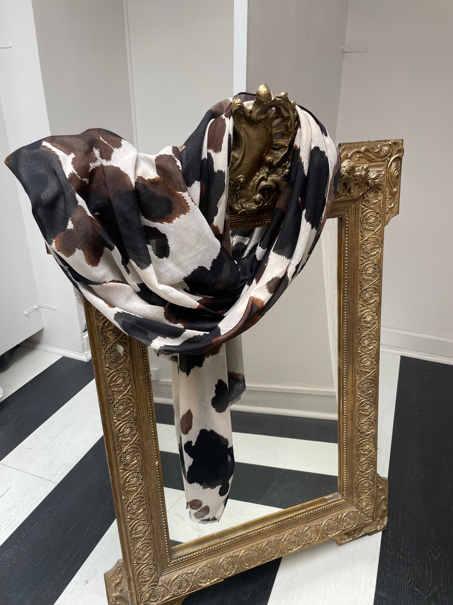 Foulard imprimé tâches B.Young