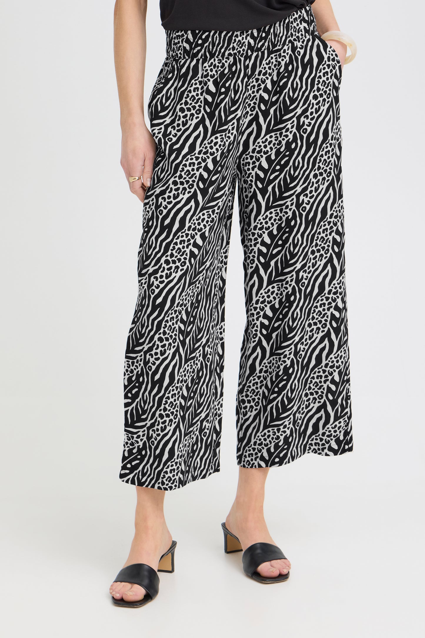 Pantalon fluide motif B.Young