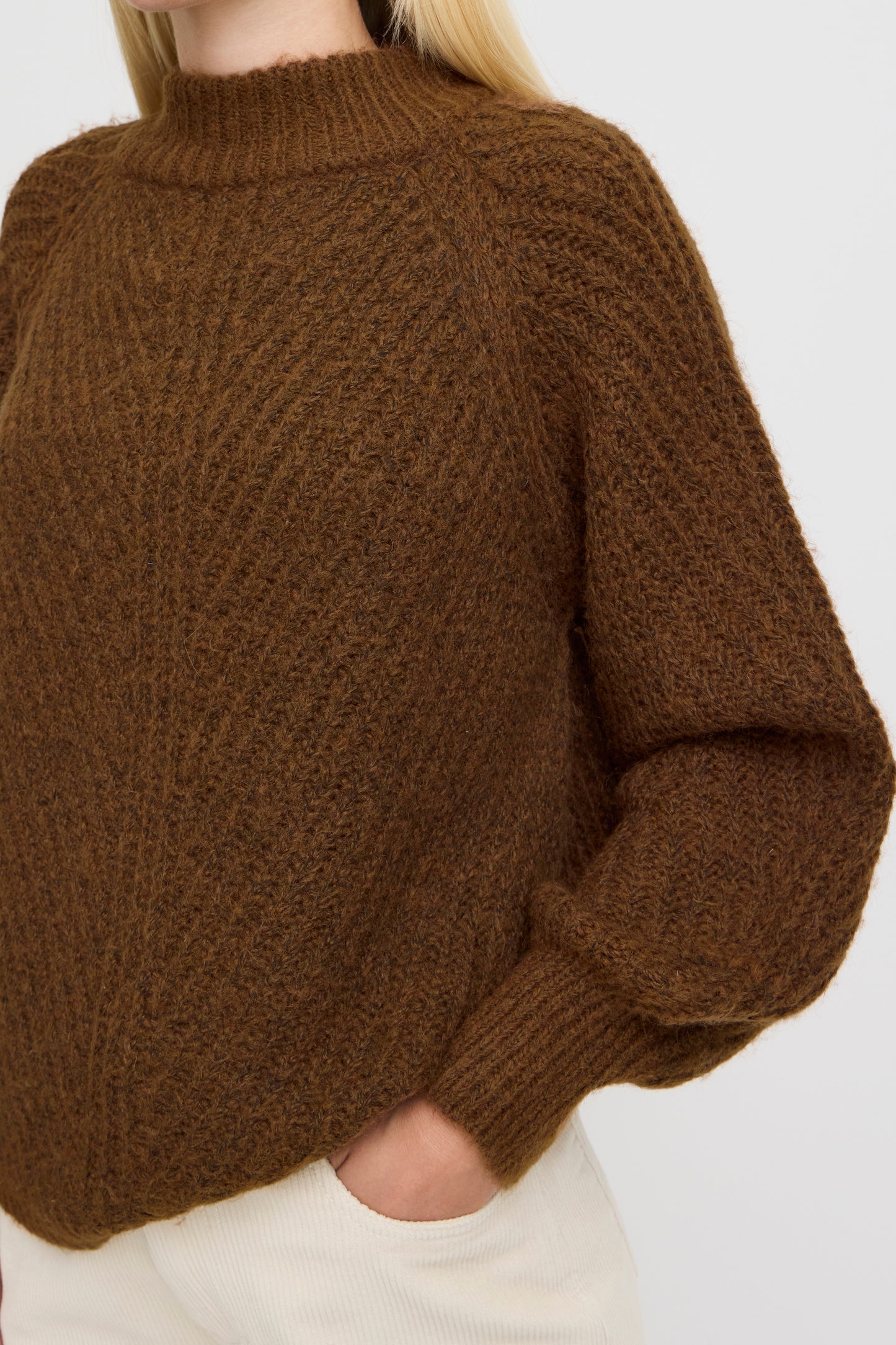 Pull col montant B.Young