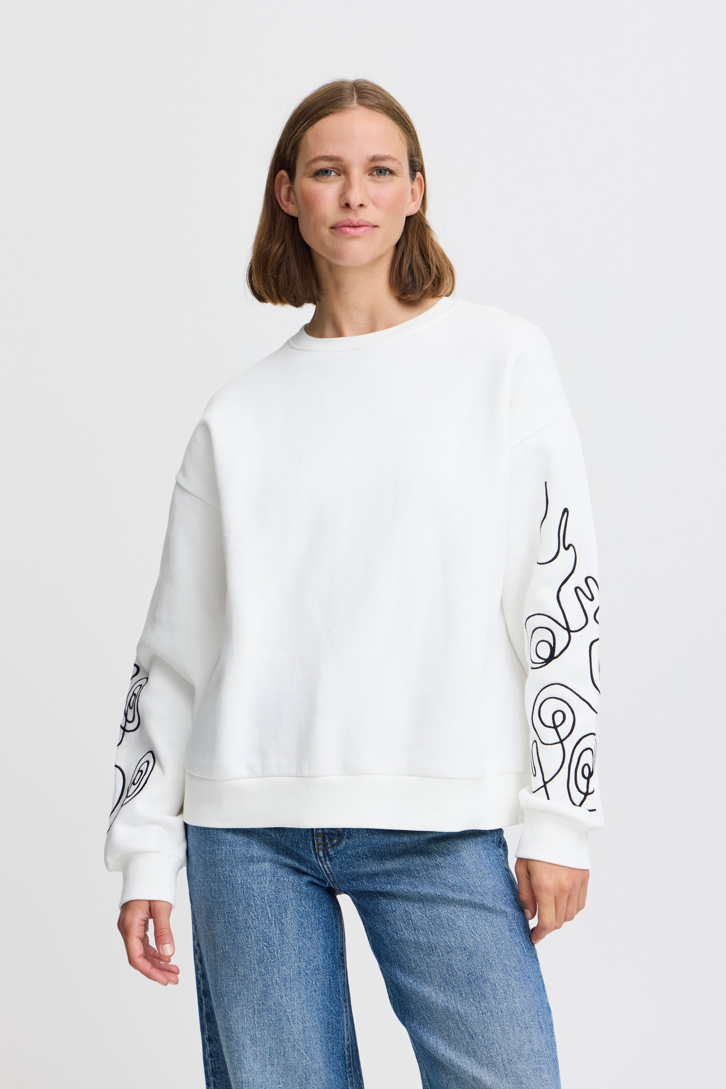 Sweat dessin manches B.Young