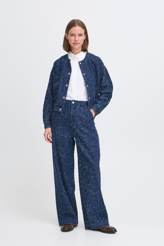 Pantalon détail couture B.Young