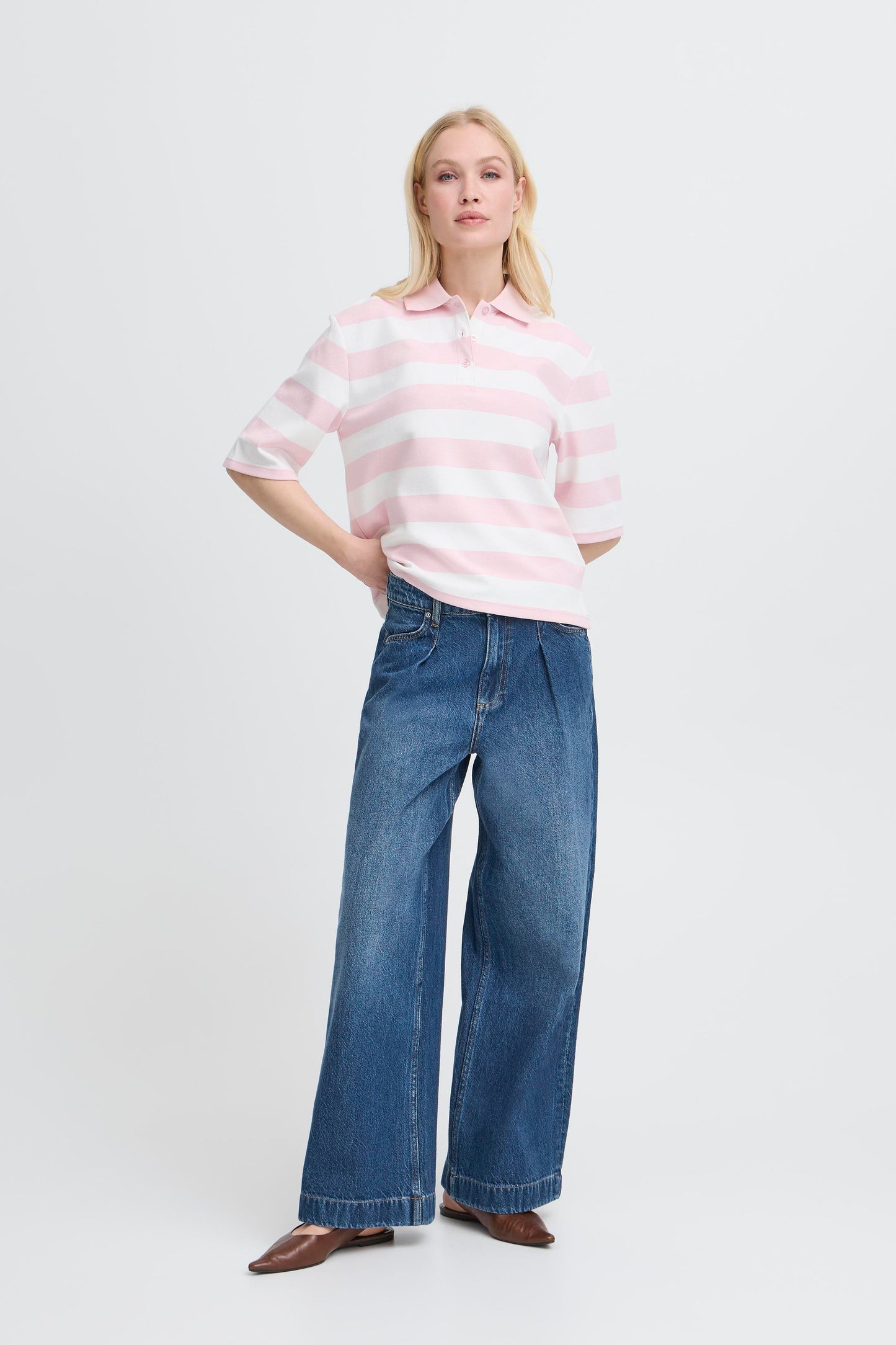 Jean large à pinces B.Young