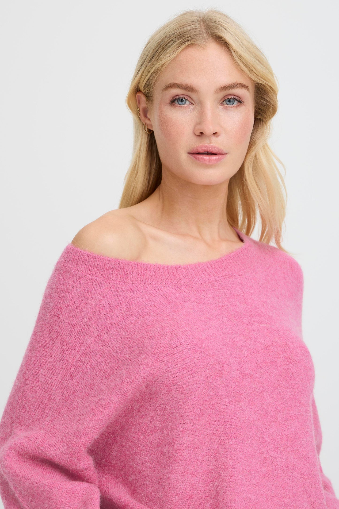 Pull détail manches B.Young