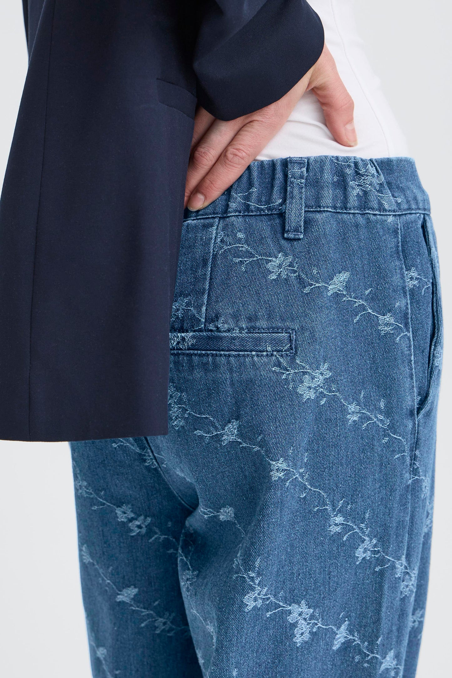 Jean large broderie B.Young