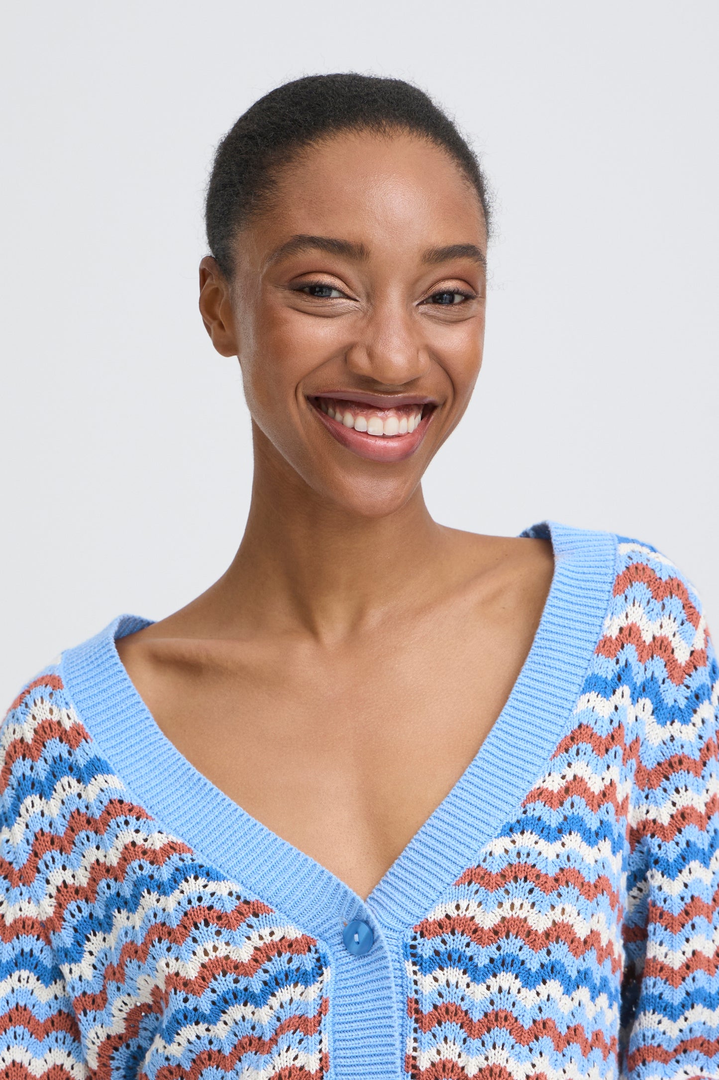 Gilet/pull ajouré B.Young