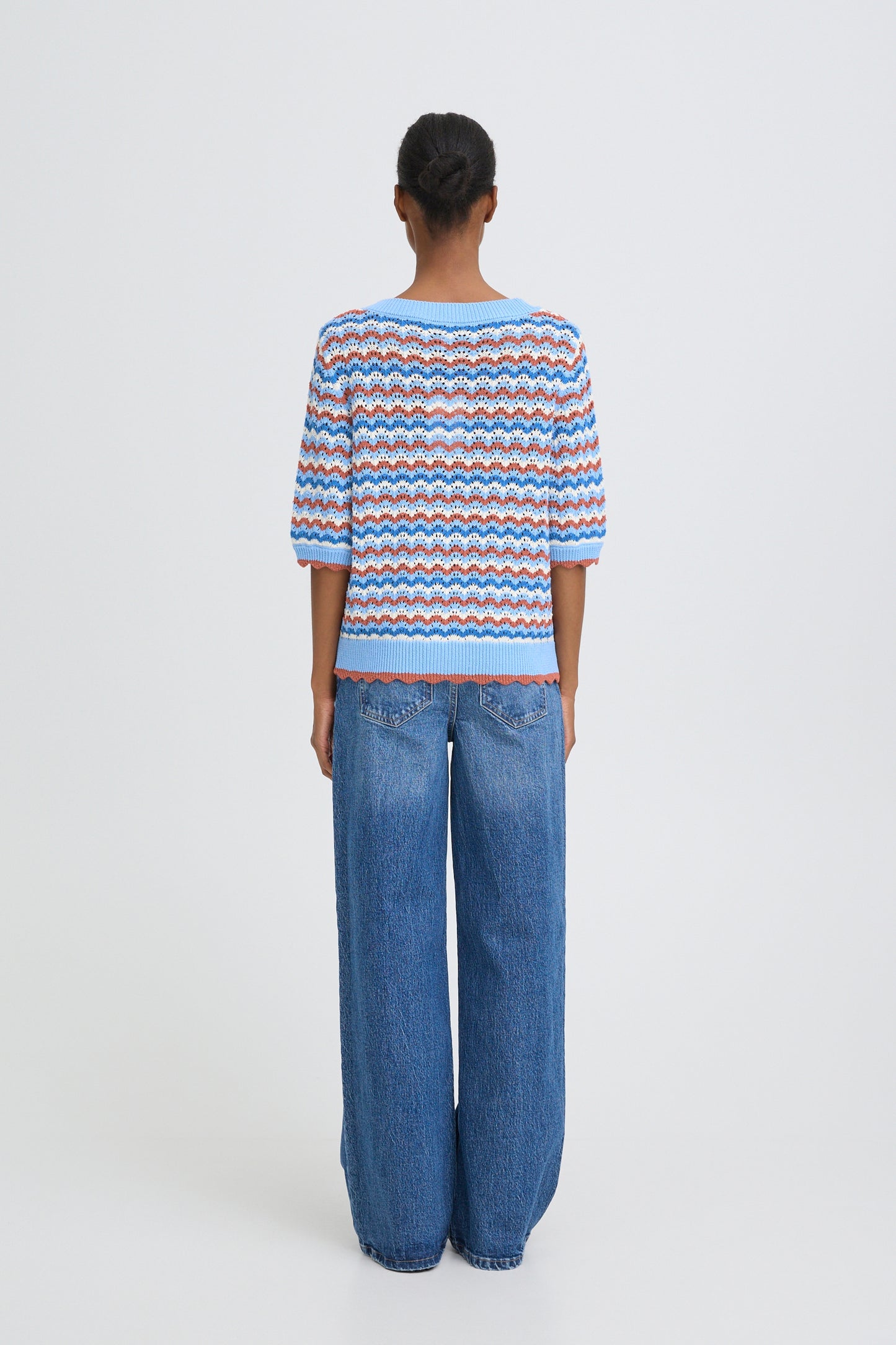 Gilet/pull ajouré B.Young