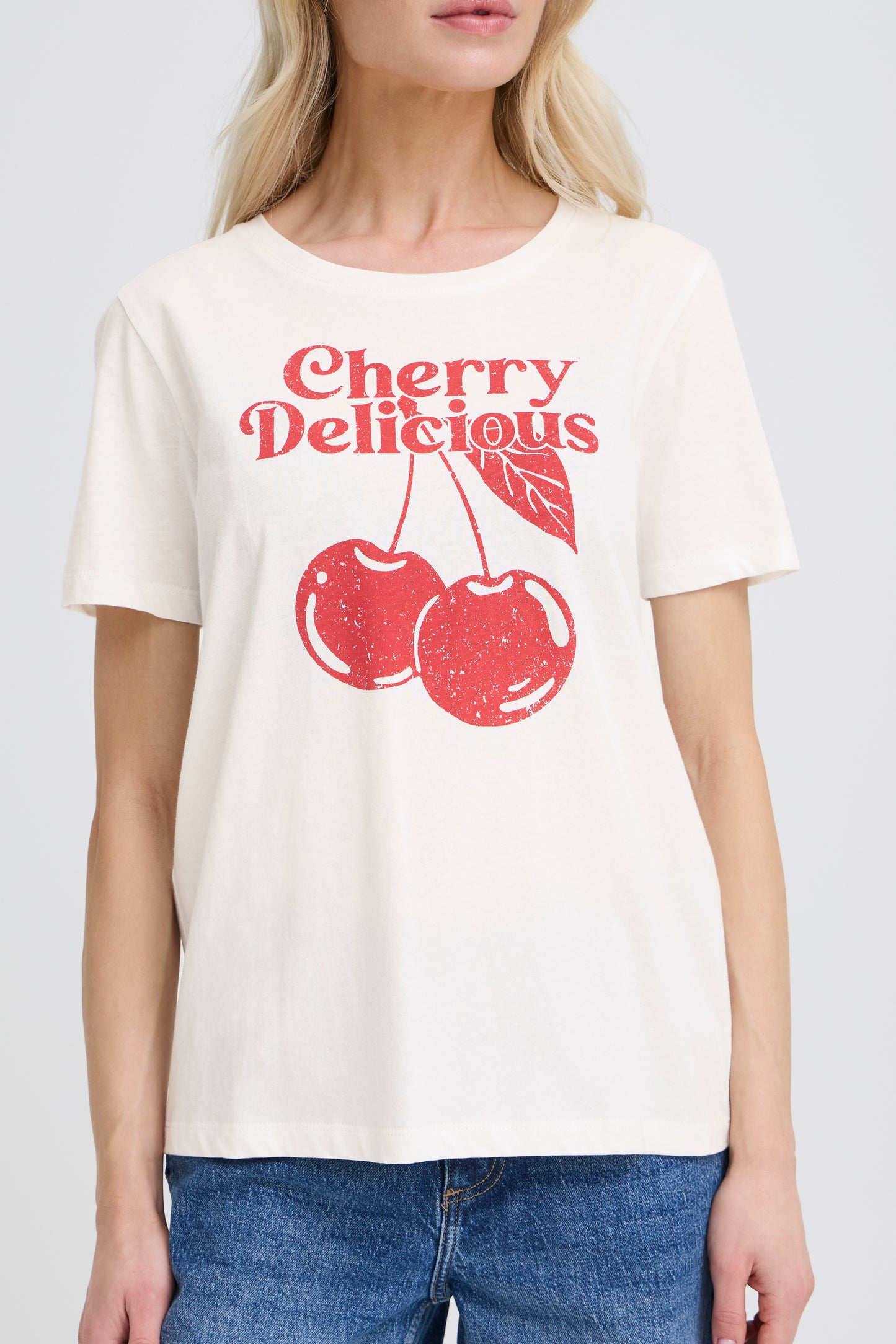 T-shirt Cherry B.Young