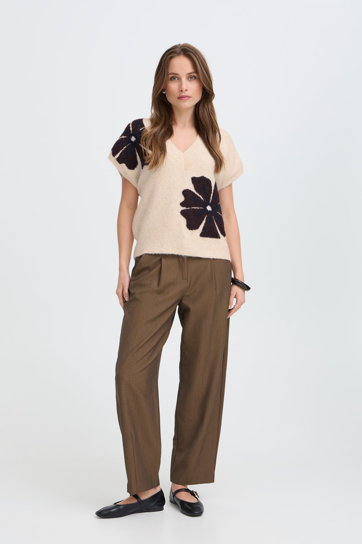 Pull sans manches fleurs B.Young