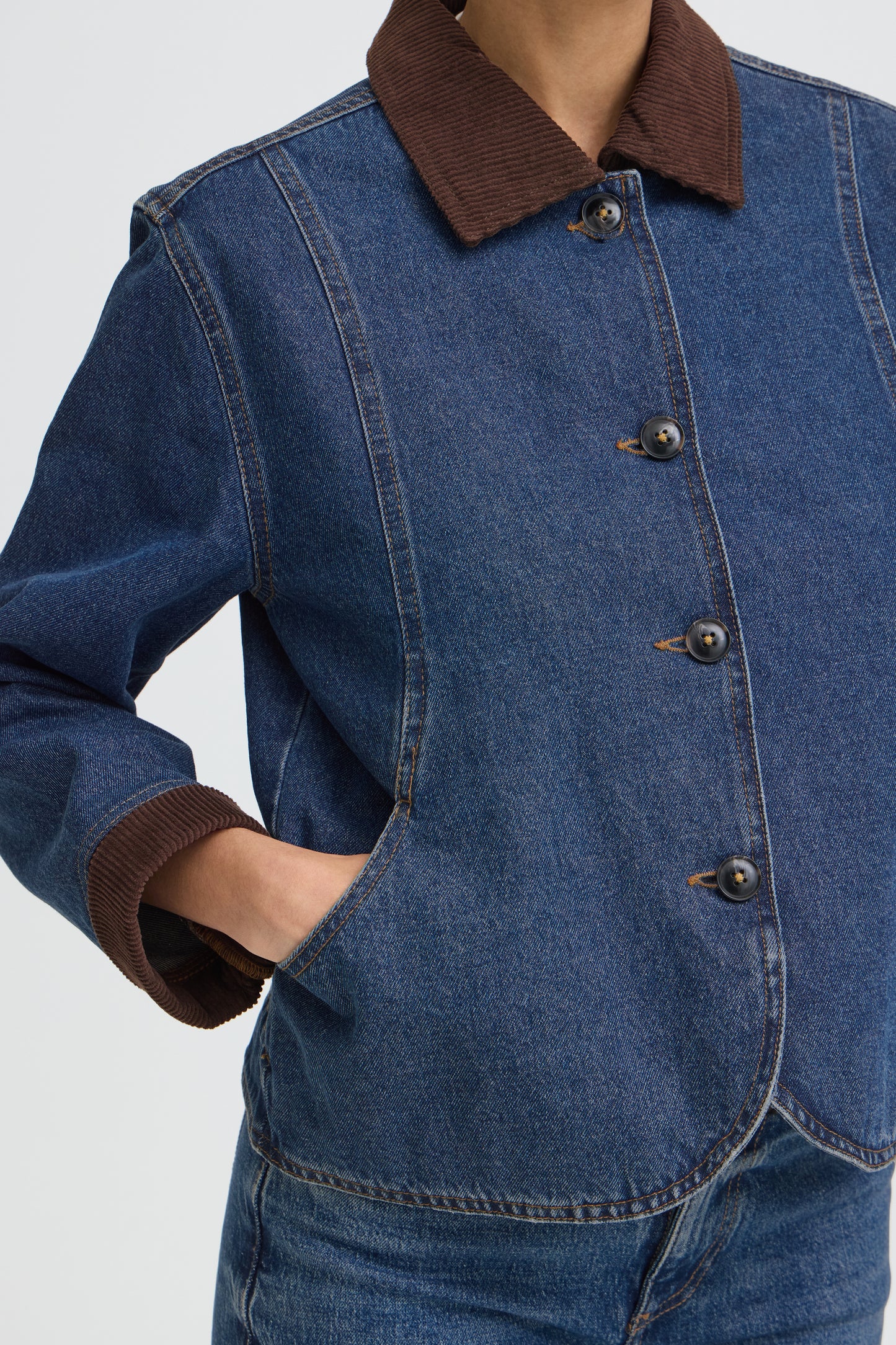 Veste jean détail velours B.Young