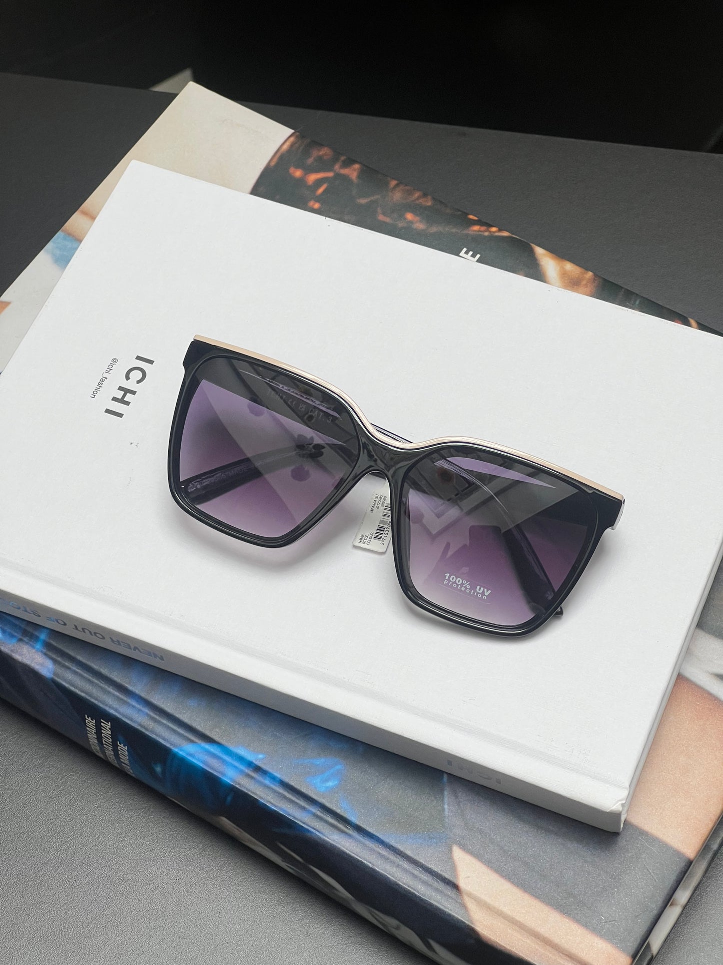 Lunettes avec liseré ICHI