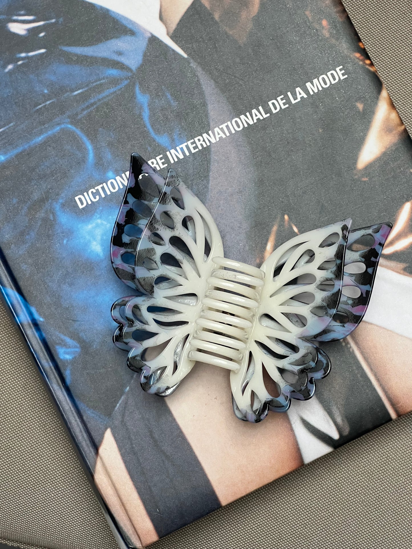 Pince à cheveux - Grand double papillon bleu