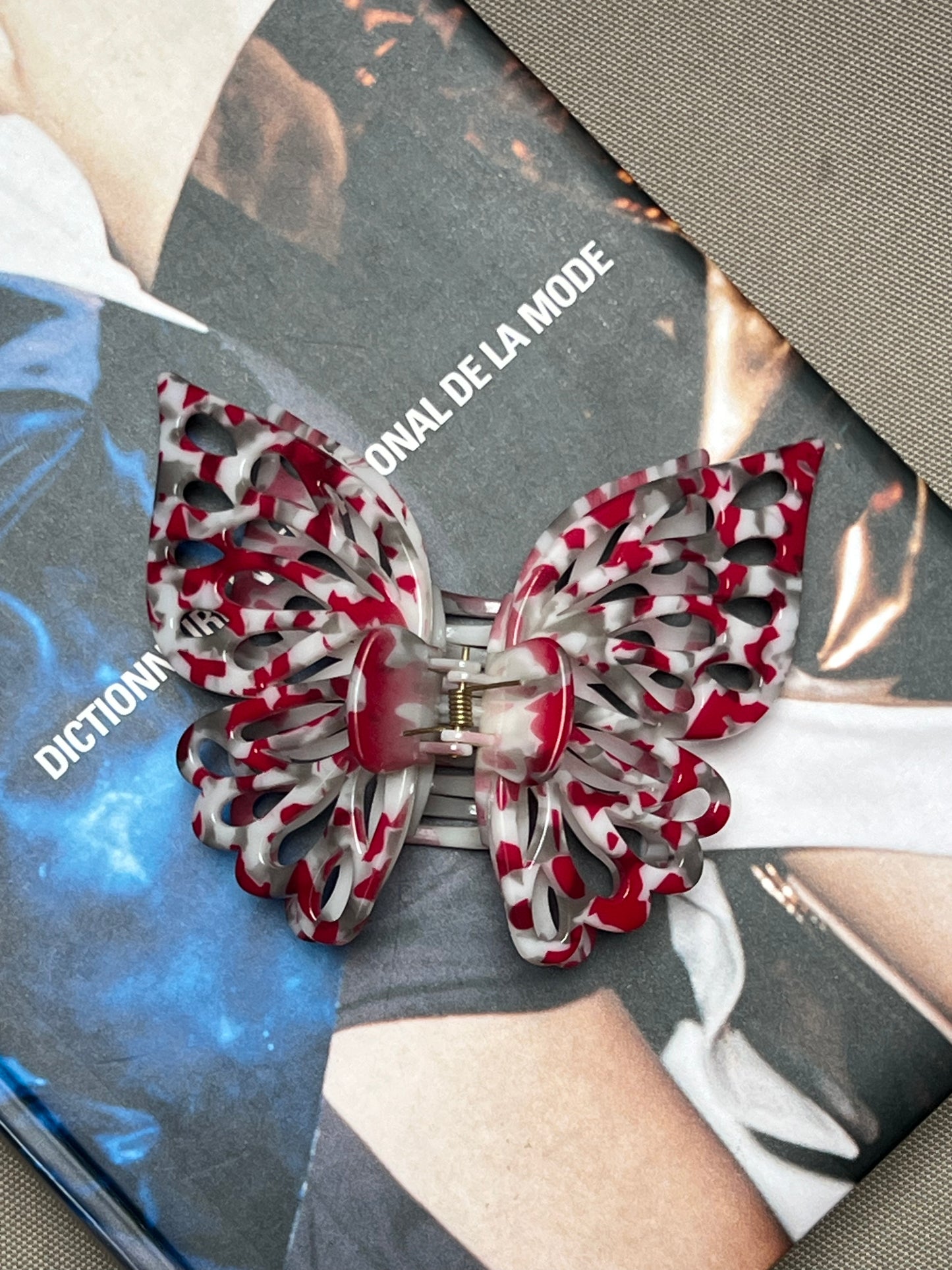 Pince à cheveux - Grand double papillon rouge