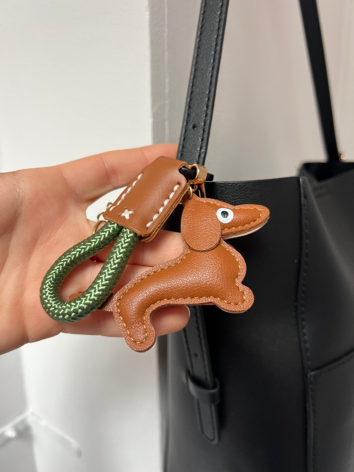 Accessoire de sac/ porte clé teckel ICHI